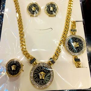 Jewelry set gold plated